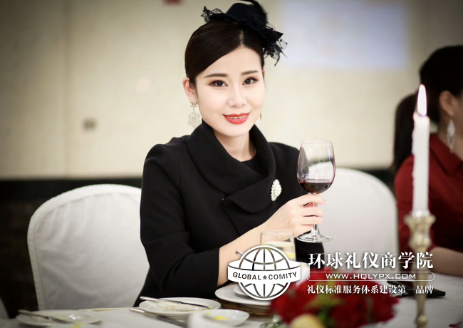 人人都是礼仪师113期国际注册高级礼仪培训师认证班圆满毕业啦