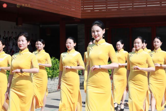 2020年环球礼仪携手臻尚美于10月9日12日圆满举办旗袍礼仪仪式认证班