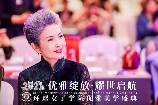雅而正气,品质至上世界旗袍冠军曹美丽老师,为我们分享了旗袍的雅而正